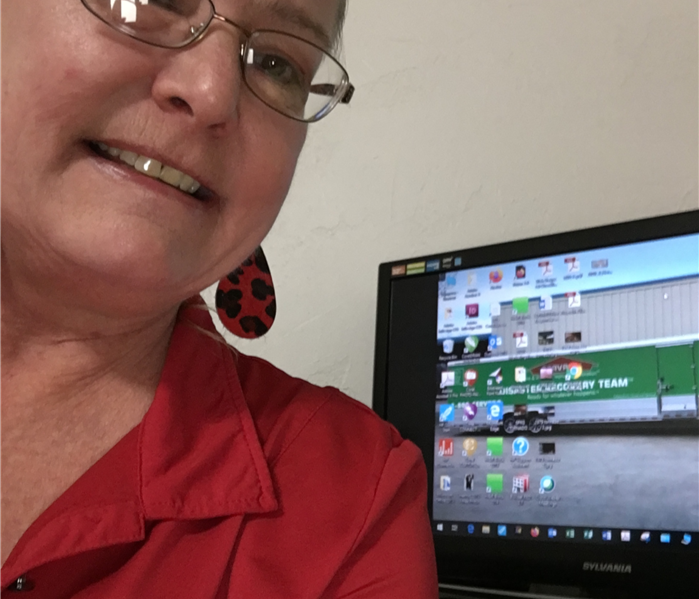 lady in red shirt, computer
